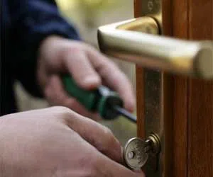 Lock Safe Services Rowlett, TX 972-512-6391 - lock-change